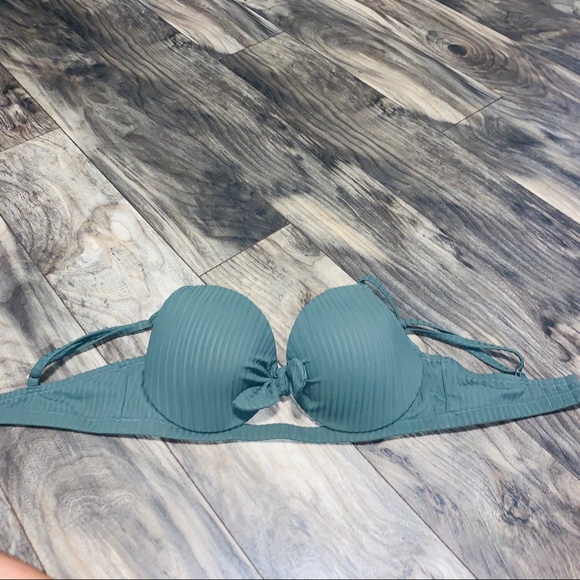 Target bikini top - Picture 3 of 4